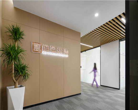 獨(dú)棟辦公樓裝修施工案例：某金融企業(yè)總部智能化升級(jí)項(xiàng)目